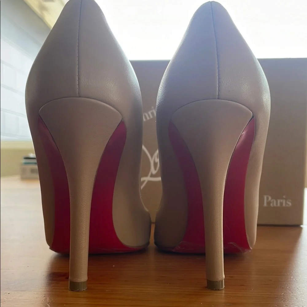Christian Louboutin Red Bottom Beige Pumps size 38 - Picture 7 of 9